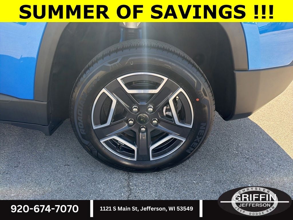 2026 Jeep Cherokee Laredo