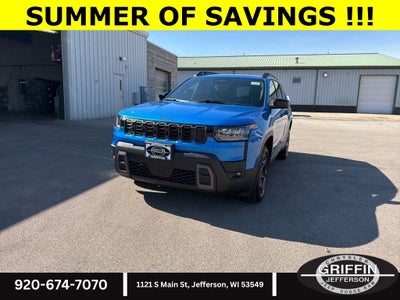 2026 Jeep Cherokee Laredo