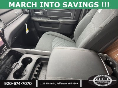 2026 RAM 2500 Big Horn NIGHT EDITION !!!