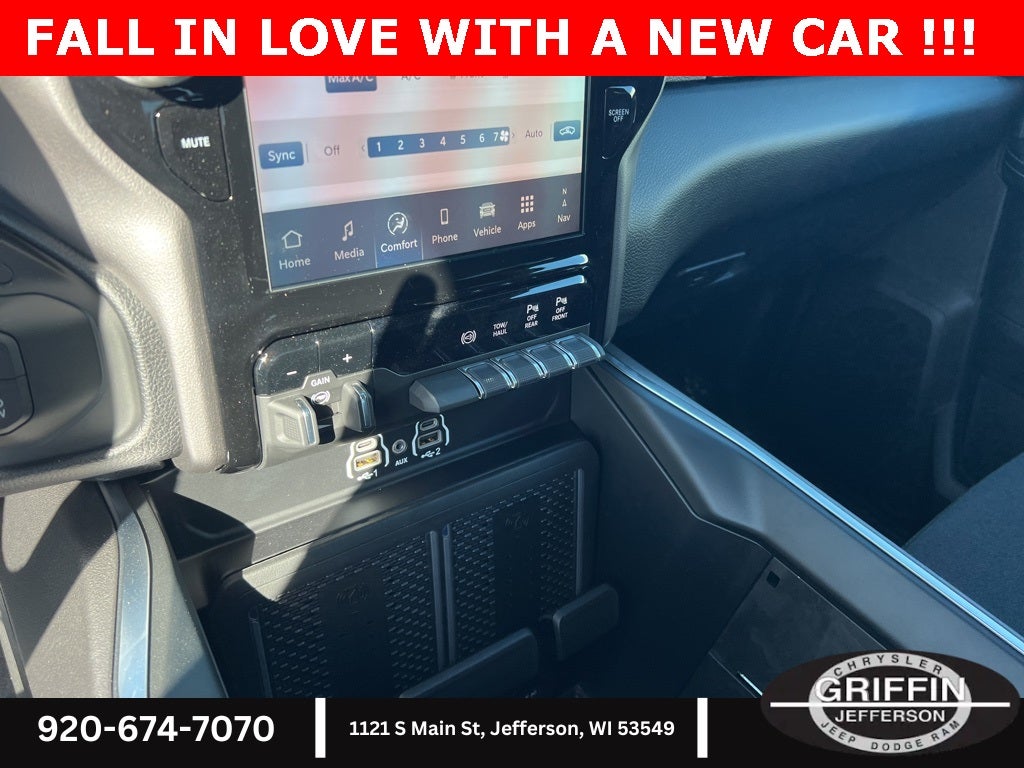 2026 RAM 2500 Big Horn Crew Cab 4X4