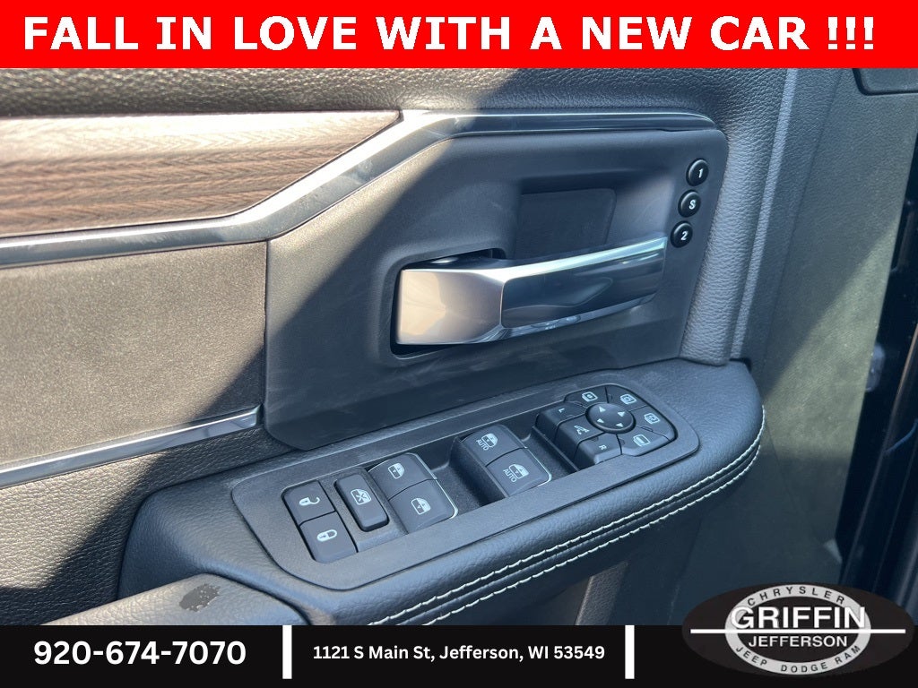 2026 RAM 2500 Laramie Crew Cab 4X4 Long Box