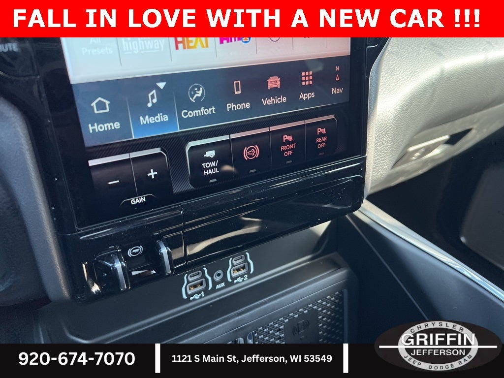 2026 RAM 2500 Laramie Crew Cab 4X4 Long Box