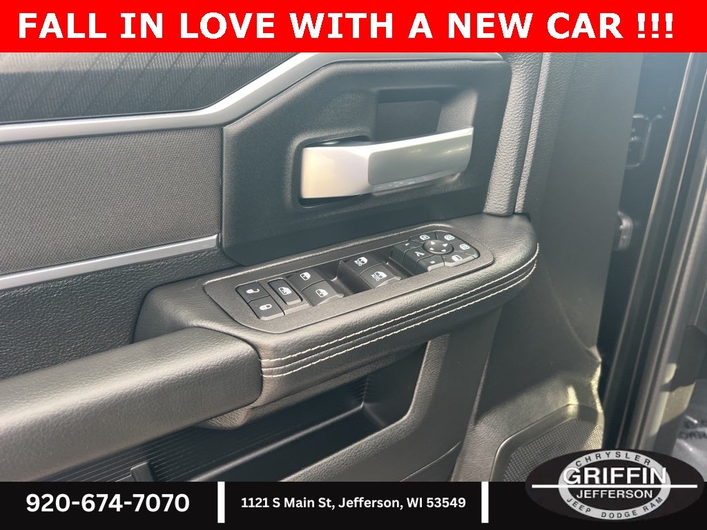 2025 RAM 2500 Big Horn Crew Cab 4X4