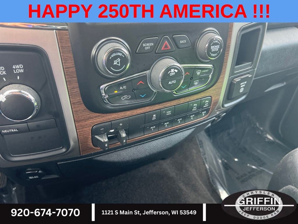 2018 RAM 2500 Laramie V8 4X4 !!!