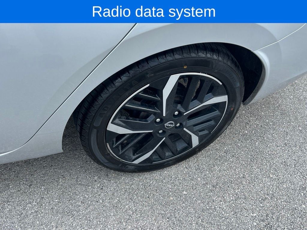 2024 Nissan Versa 1.6 SR Near Madison WI