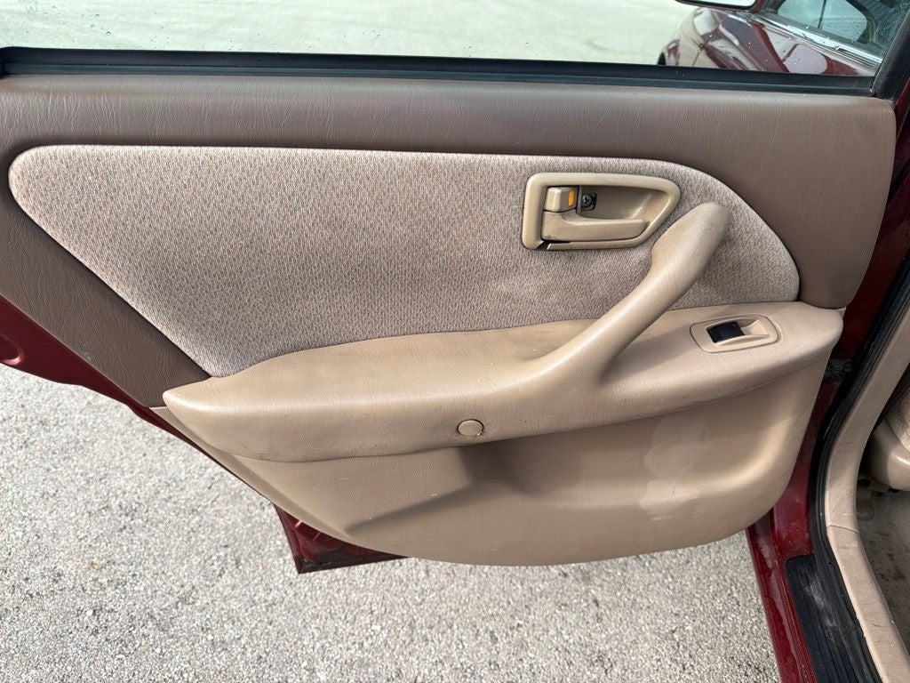 2000 Toyota Camry CE Near Madison WI