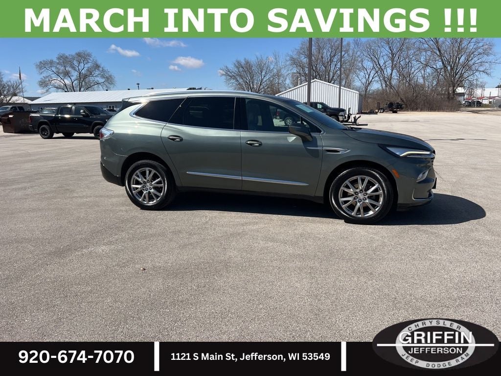 2022 Buick Enclave Premium Group AWD V6 !!!