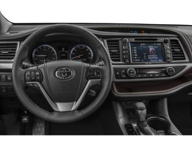 2015 Toyota Highlander XLE V6 AWD !!!