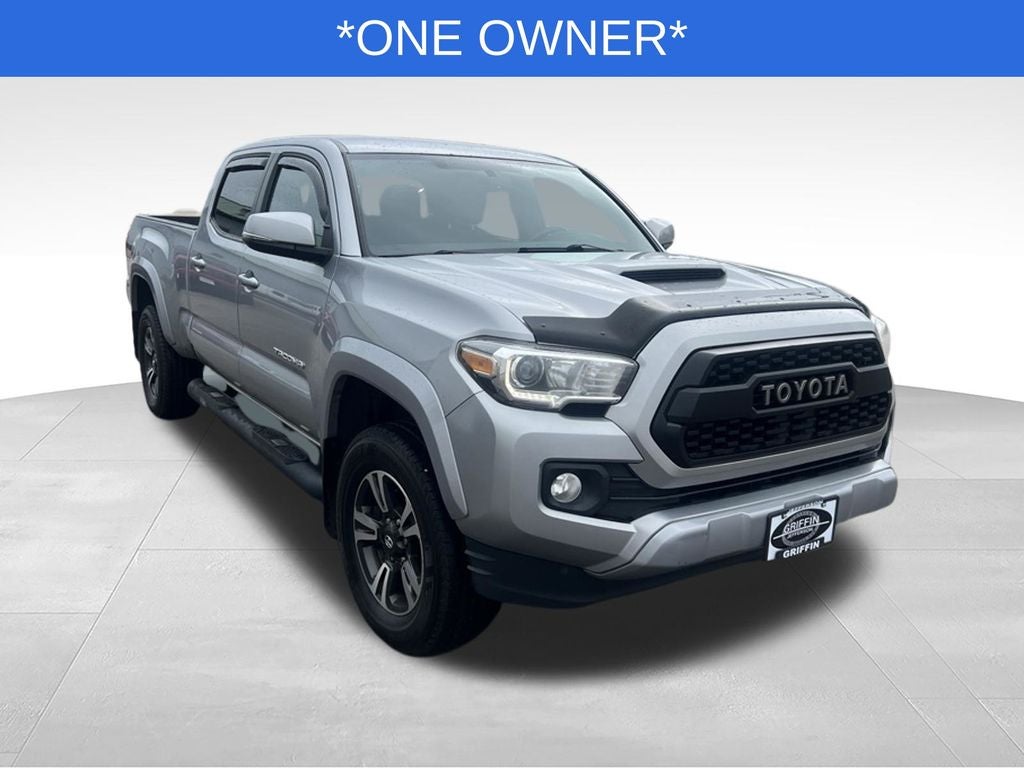 2017 Toyota Tacoma SR5 4WD Near Madison WI