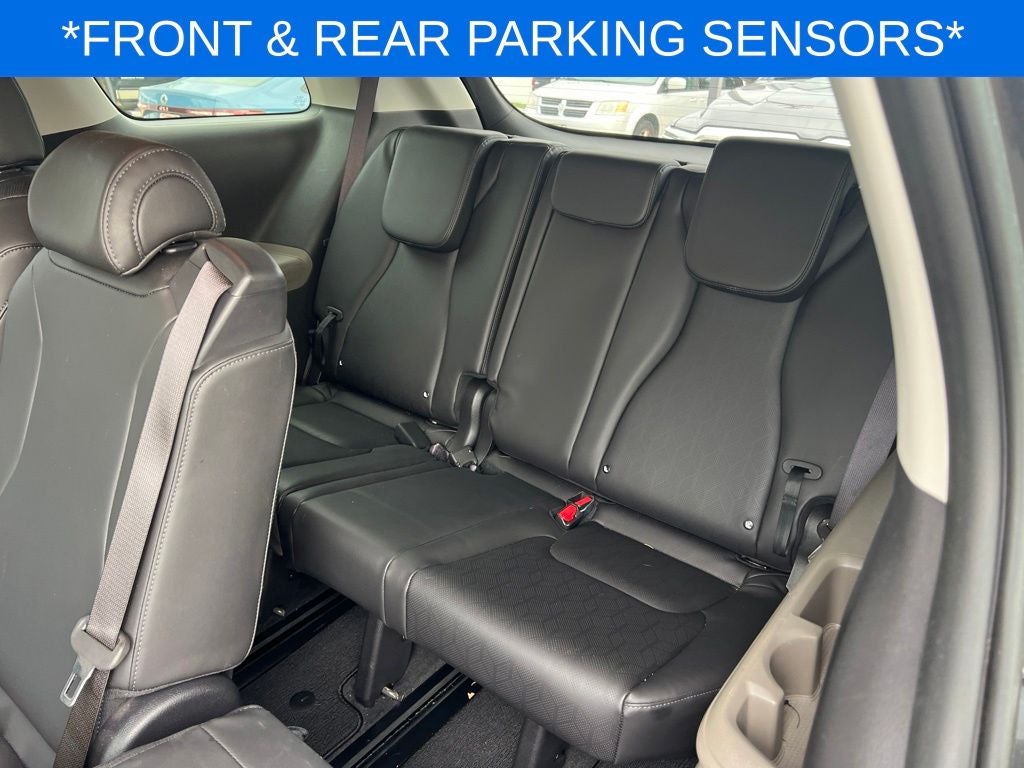 2025 Kia Carnival LXS Near Madison WI