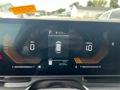 2025 Kia Carnival LXS Near Madison WI