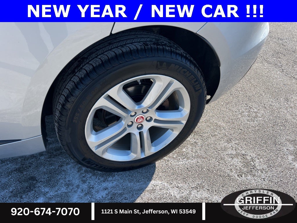 2017 Jaguar F-PACE 35t R-Sport