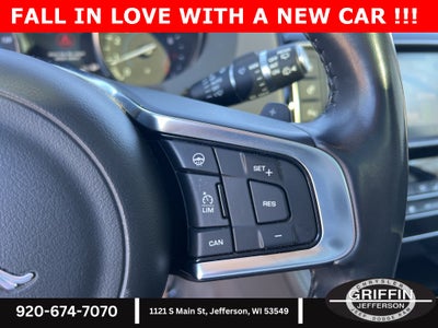 2017 Jaguar F-PACE 35t R-Sport