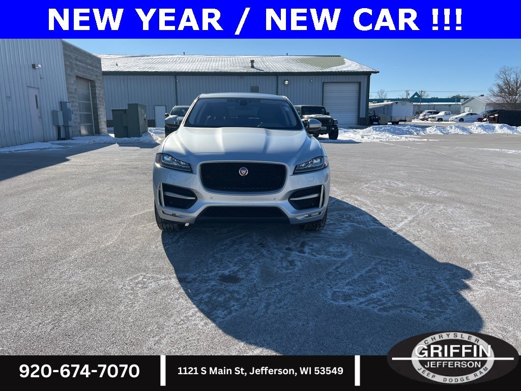 2017 Jaguar F-PACE 35t R-Sport