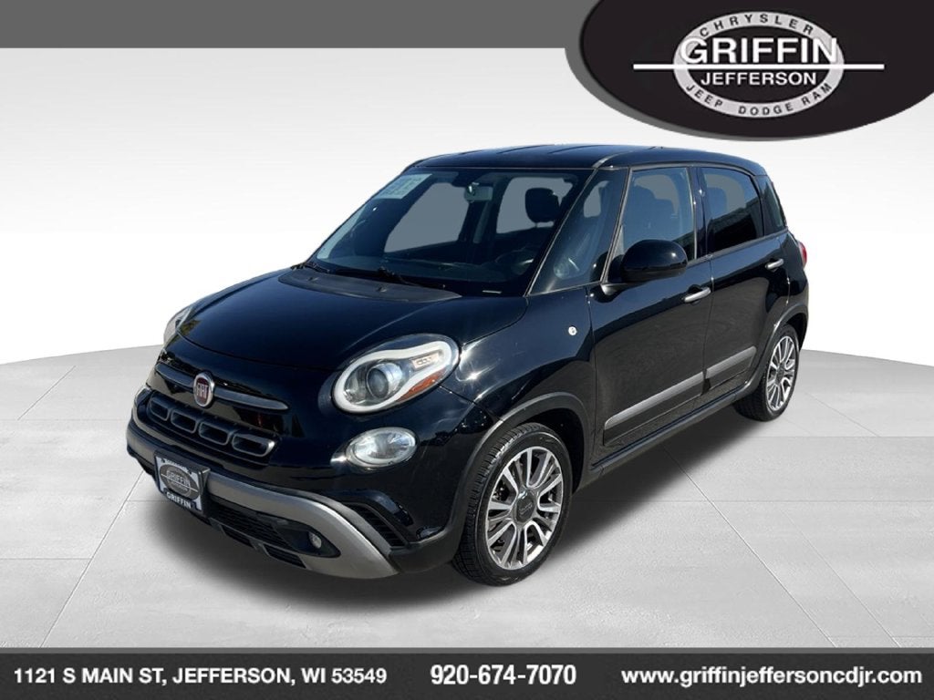 2018 FIAT 500L Trekking Near Madison WI