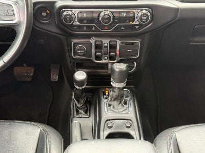 2022 Jeep Wrangler Unlimited Sahara Altitude