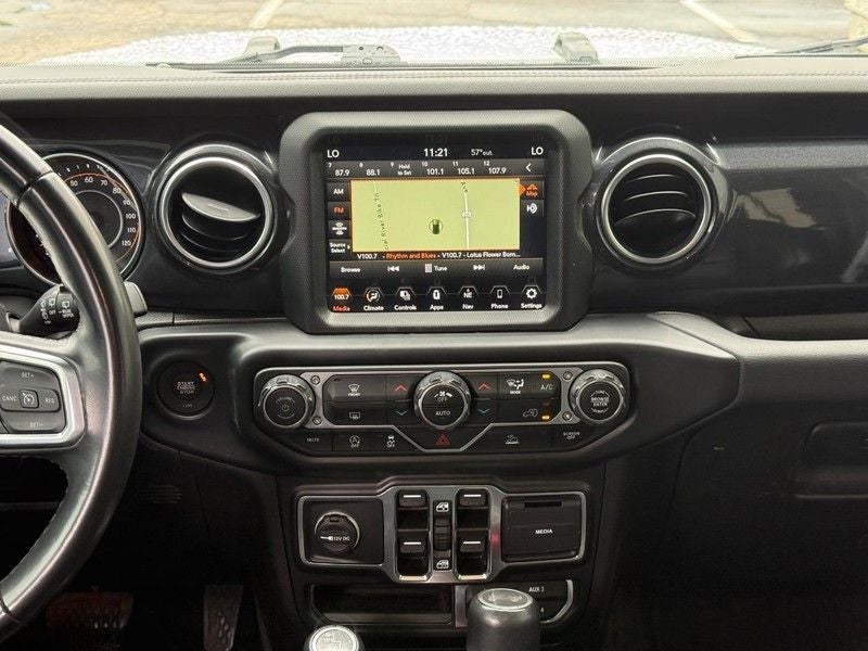 2022 Jeep Wrangler Unlimited Sahara Altitude