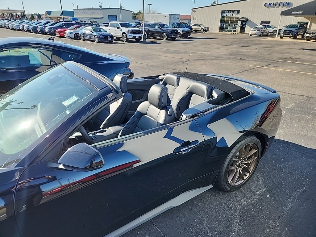 2025 Ford Mustang EcoBoost Premium