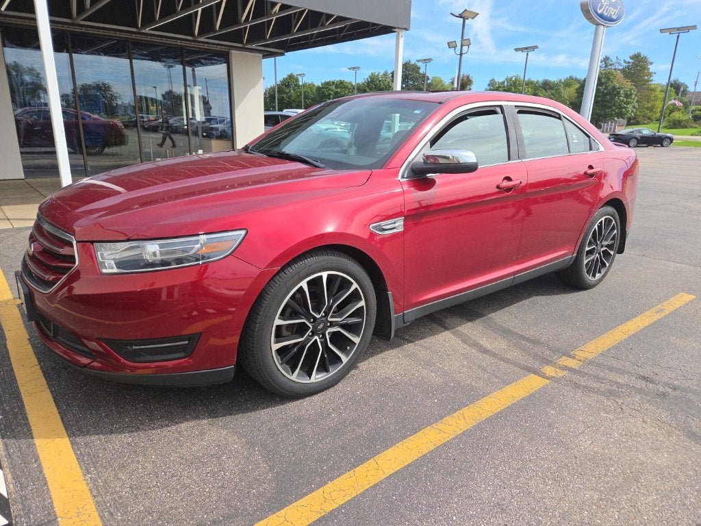 2018 Ford Taurus Limited Certified AWD sedan
