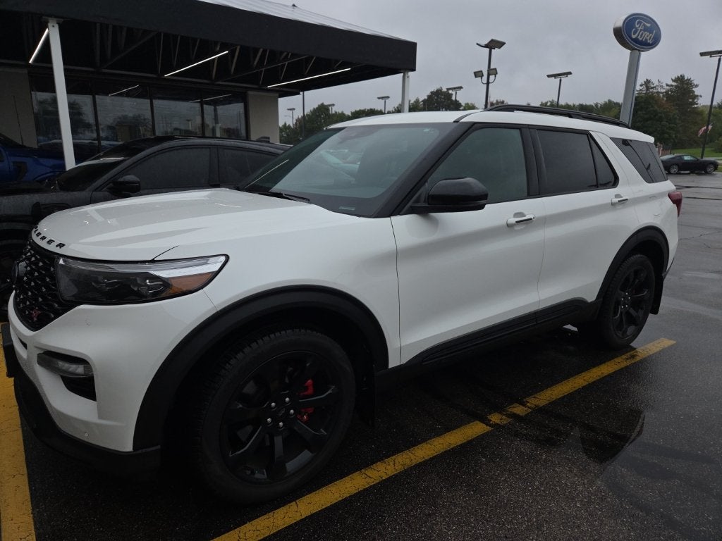 2024 Ford Explorer ST Certified Near Madison