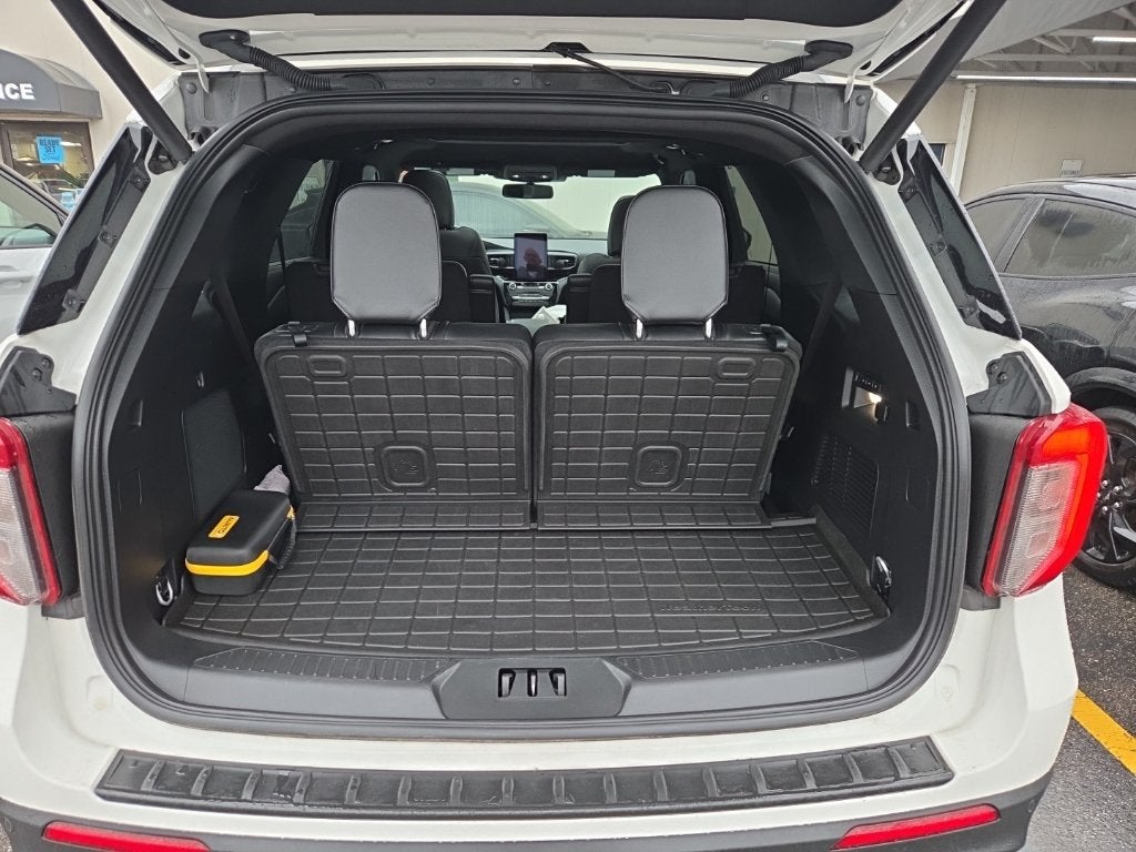 2024 Ford Explorer ST Certified Near Madison