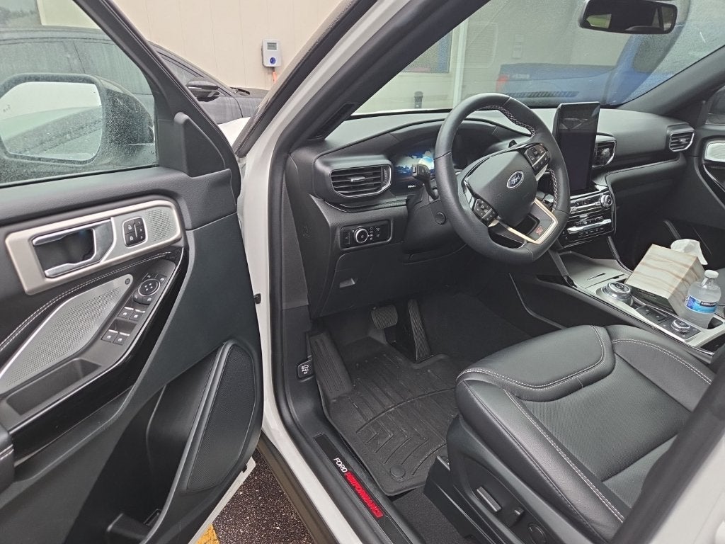 2024 Ford Explorer ST Certified Near Madison