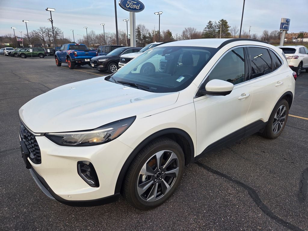 2023 Ford Escape Hybrid Platinum HYBRID AWD