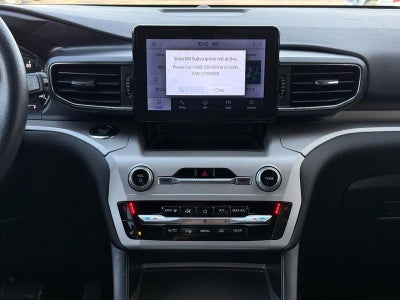 2023 Ford Explorer XLT CERTIFIED Near Janesville