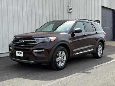 2023 Ford Explorer XLT Certified Near Janesville