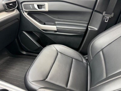 2023 Ford Explorer XLT Certified Near Janesville