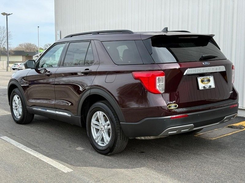 2023 Ford Explorer XLT Certified Near Janesville