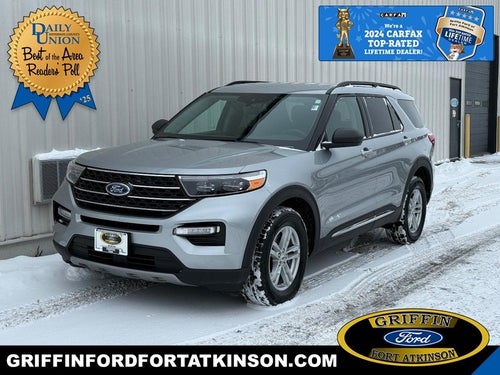 2023 Ford Explorer XLT CERTIFIED Near Janesville
