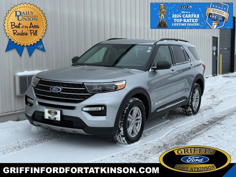 2023 Ford Explorer XLT CERTIFIED Near Janesville