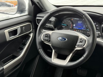 2023 Ford Explorer XLT CERTIFIED Near Janesville