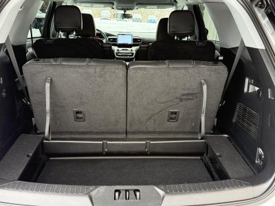 2023 Ford Explorer XLT CERTIFIED Near Janesville