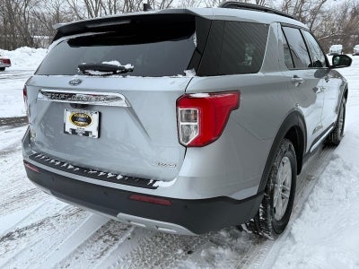 2023 Ford Explorer XLT CERTIFIED Near Janesville