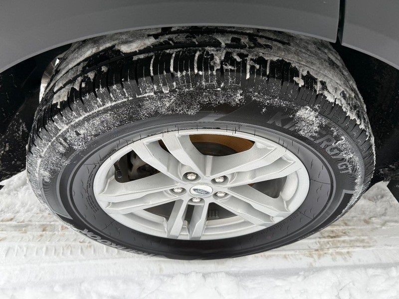 2023 Ford Explorer XLT CERTIFIED Near Janesville