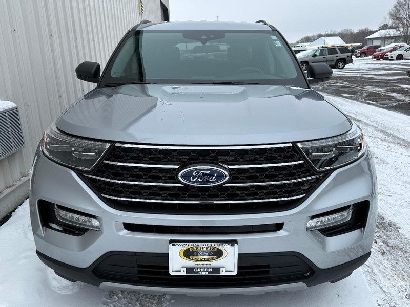 2023 Ford Explorer XLT CERTIFIED Near Janesville