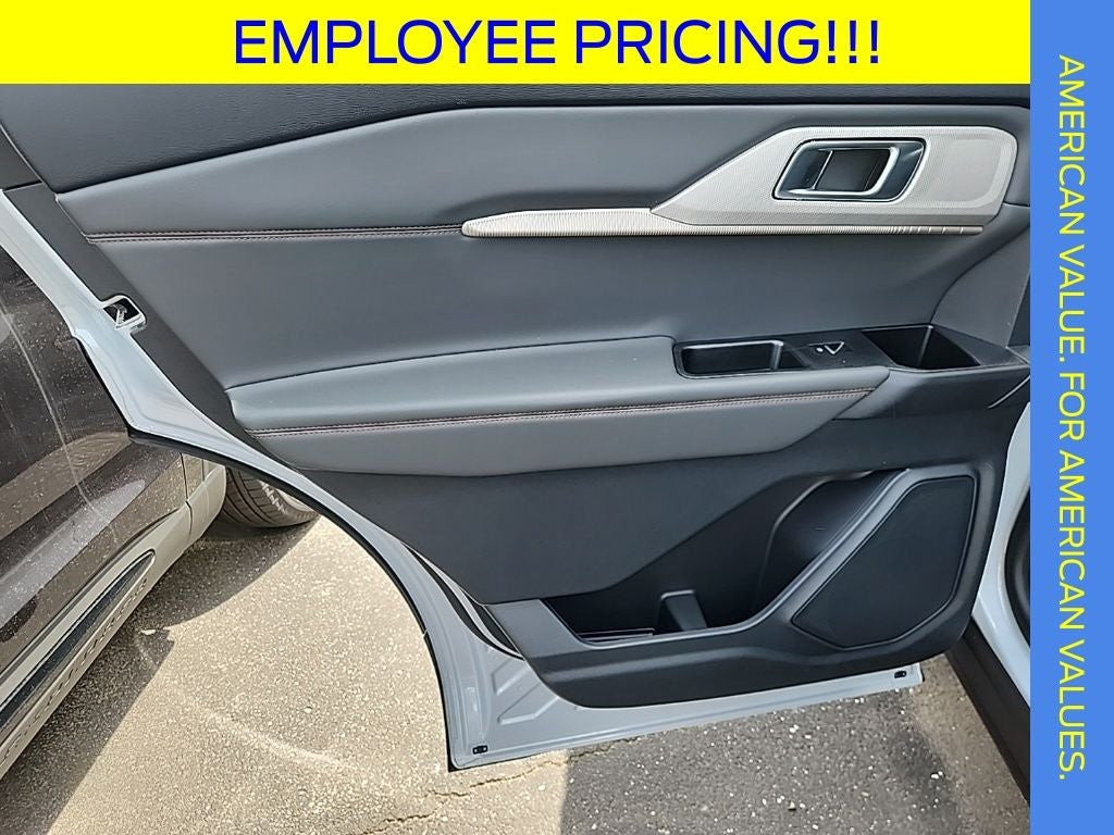 2026 Ford Explorer Active Comfort Pack