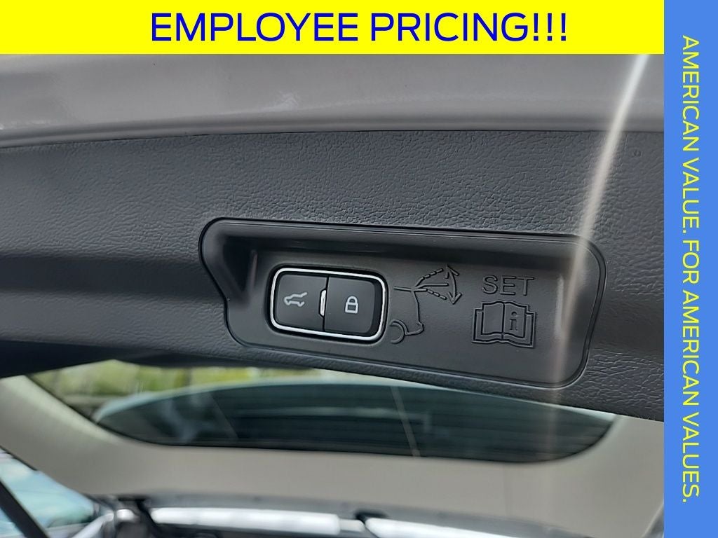 2026 Ford Explorer Active Comfort Pack