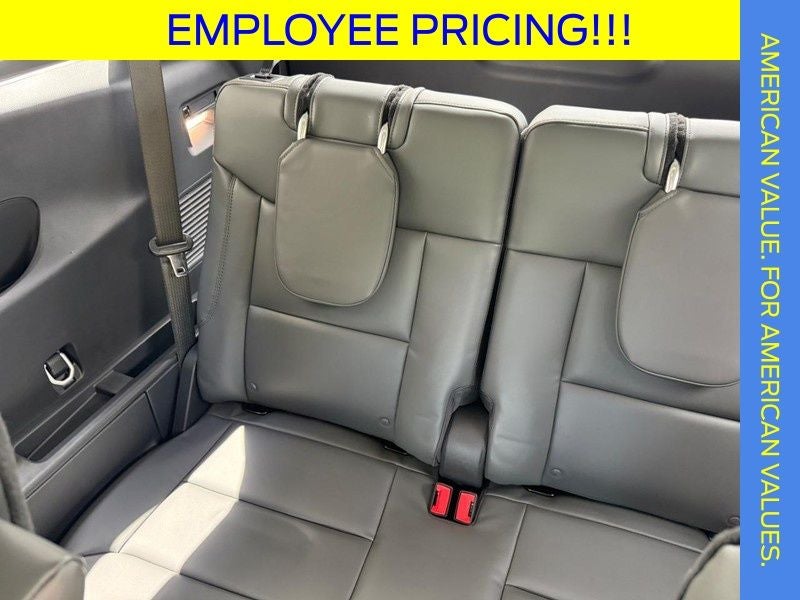 2026 Ford Explorer Active Comfort Pack