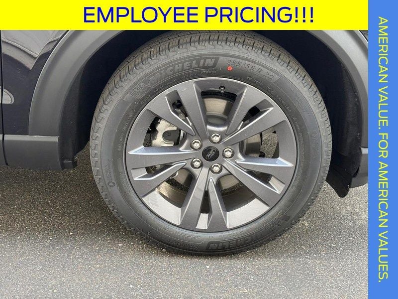 2026 Ford Explorer Active Comfort Pack