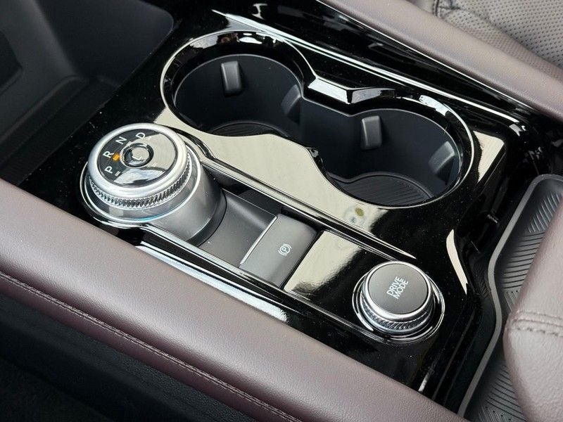 2026 Ford Explorer Platinum Luxury Leather Pack