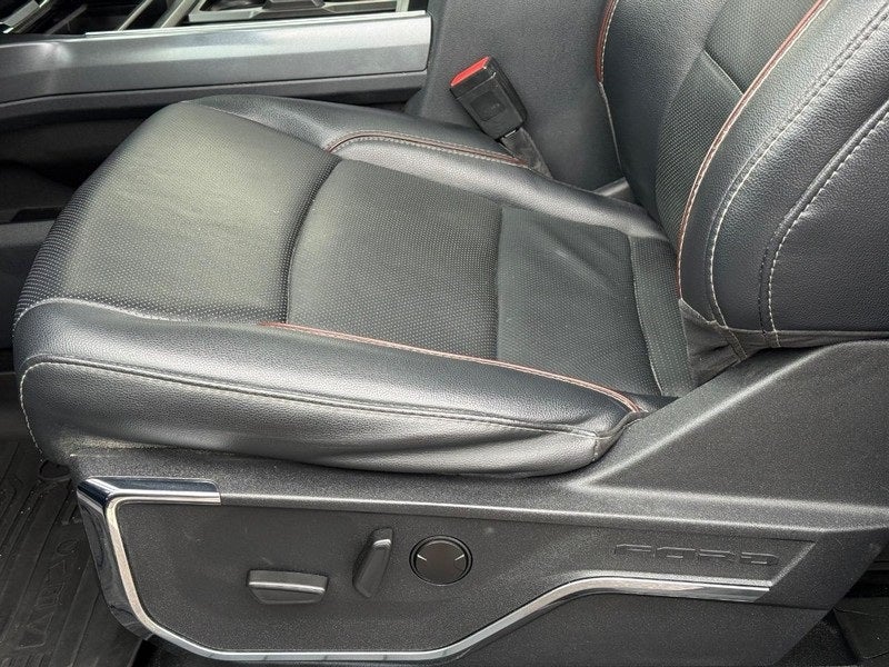 2024 Ford F-350SD Lariat DRW