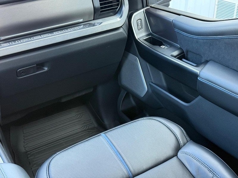 2026 Ford F-350SD Platinum DRW