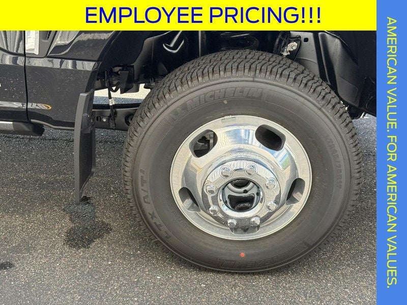 2026 Ford F-350SD Lariat DRW