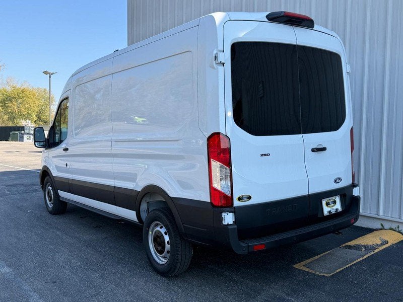 2027 Ford Transit-250 Base