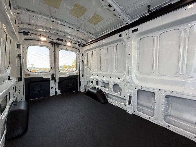 2027 Ford Transit-250 Base