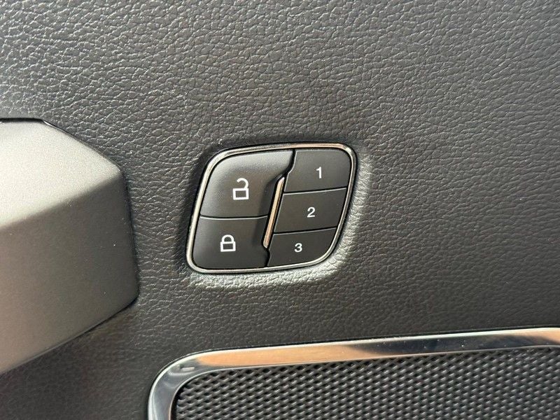2020 Ford F-150 Platinum Certified Near Milwaukee