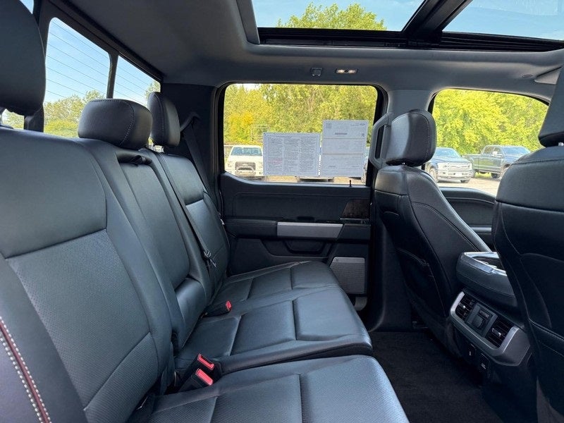 2022 Ford F-150 Lariat CERTIFIED LARIAT Near Janesville